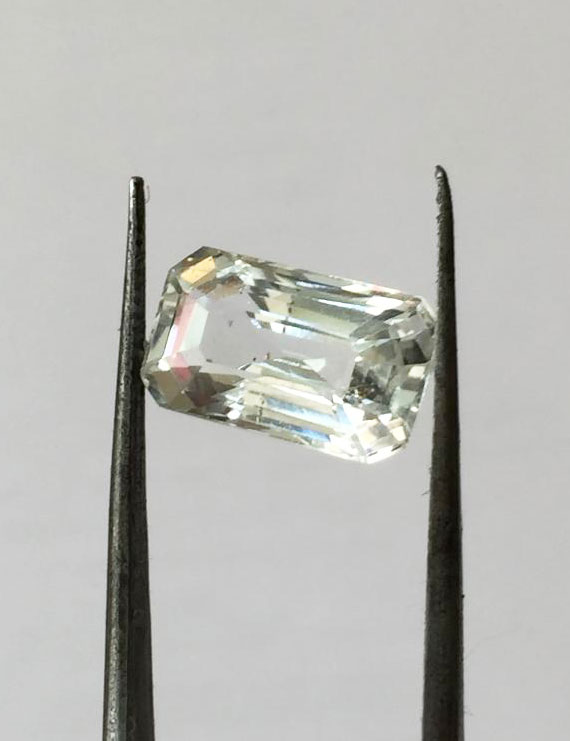 6.16 Ratti (5.54 ct) Natural Certified White Topaz